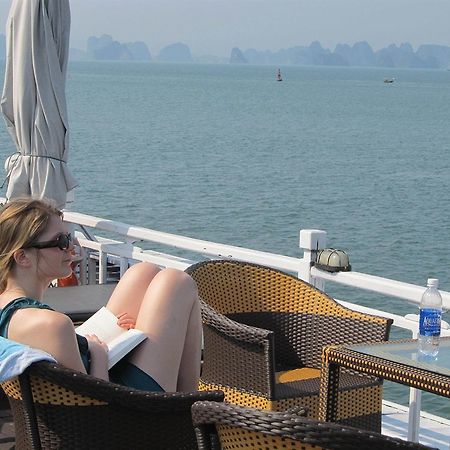 Hotel Garden Bay Premium Cruise à Hạ Long Extérieur photo