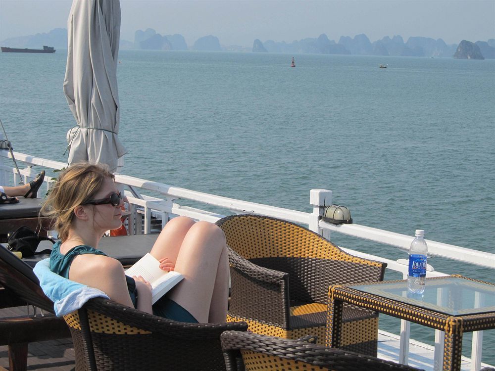 Hotel Garden Bay Premium Cruise à Hạ Long Extérieur photo